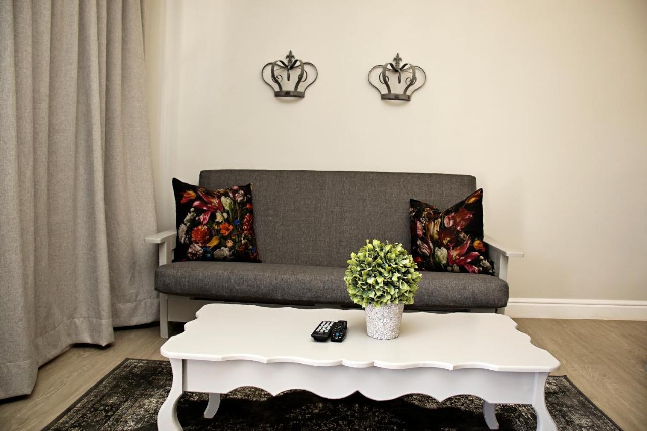 French Karoo Guesthouse Beaufort West Zewnętrze zdjęcie